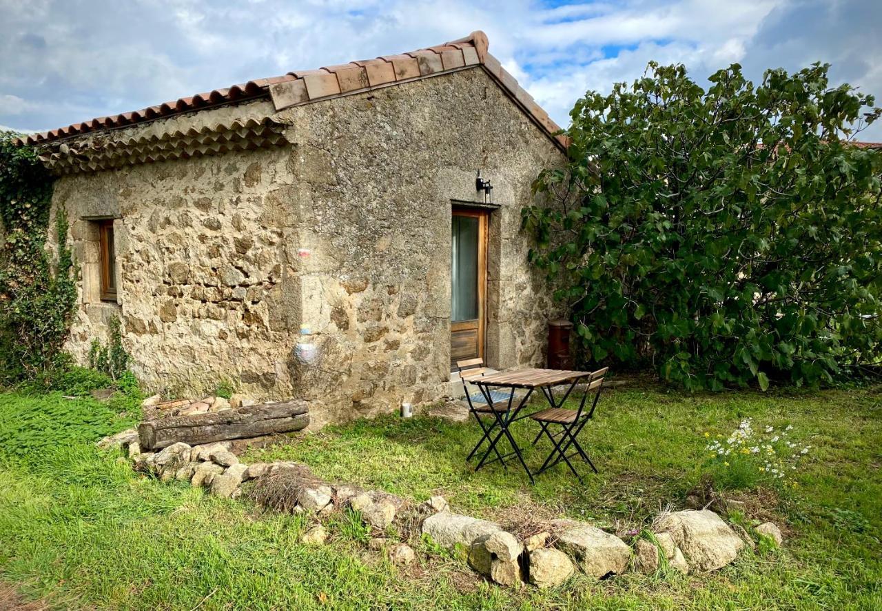 Gite De Corsas Saint-Victor  Buitenkant foto